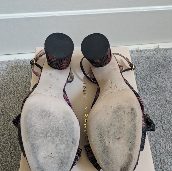 Loeffler Randall Camellia size 8 - Picture 5 of 5